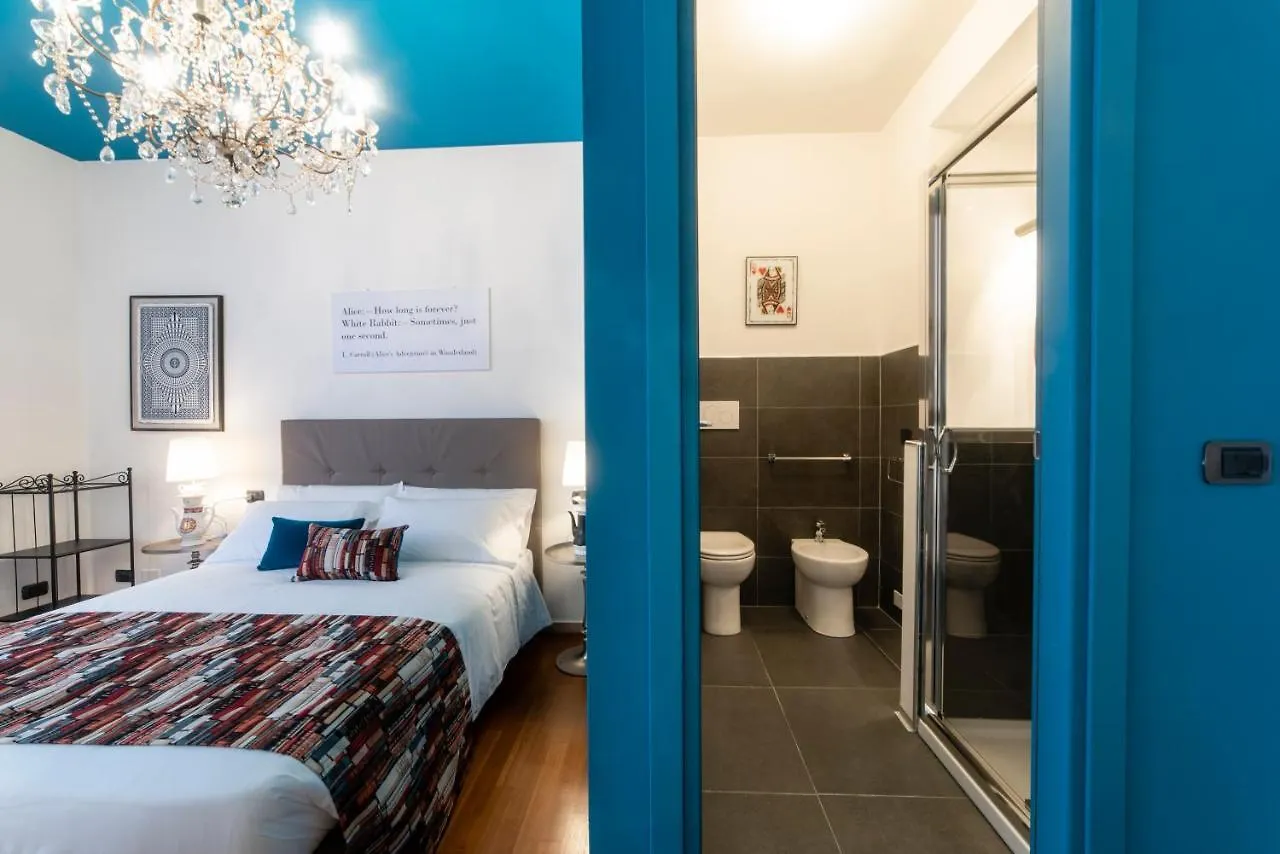 Biblio Rooms Guesthouse Bolonia
