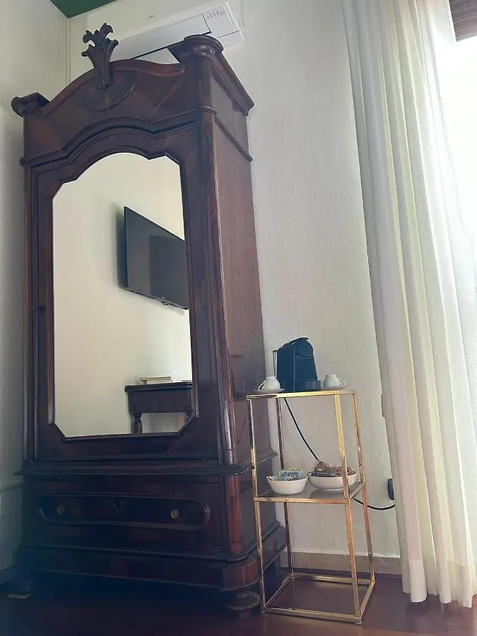 Biblio Rooms Guesthouse Bologna 0*,  Italy