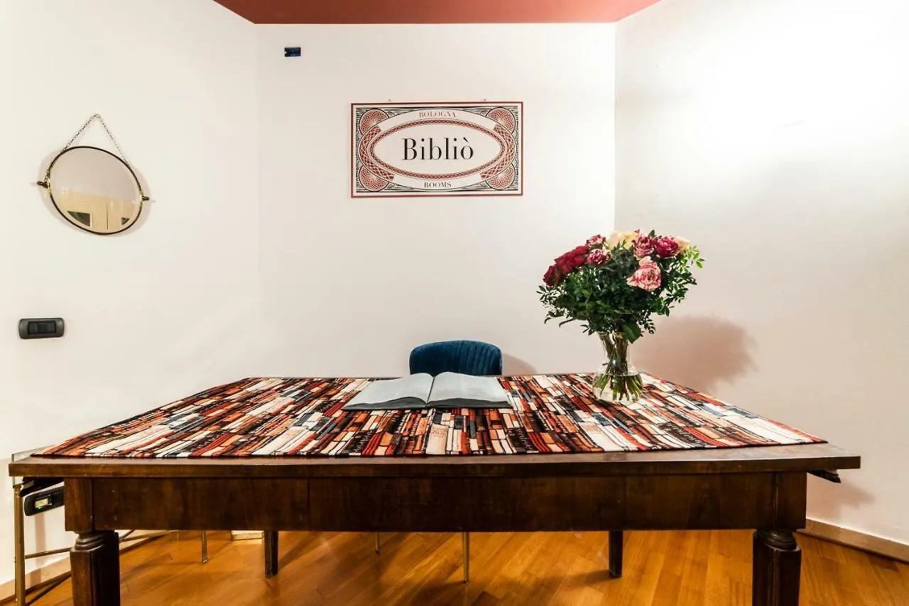 Biblio Rooms Guesthouse Bologna