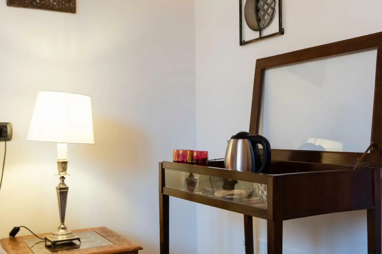 Guest house Biblio Rooms Guesthouse Bologna