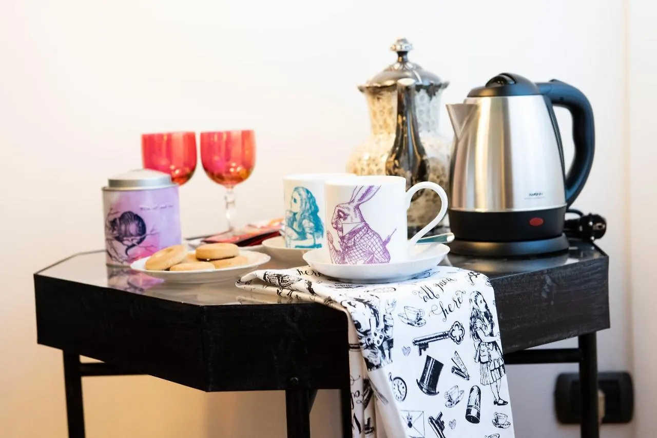 Biblio Rooms Guesthouse Bologna