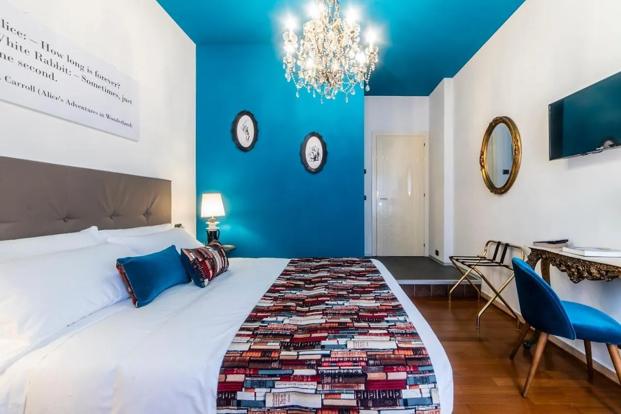 Guest house Biblio Rooms Guesthouse Bologna Italy